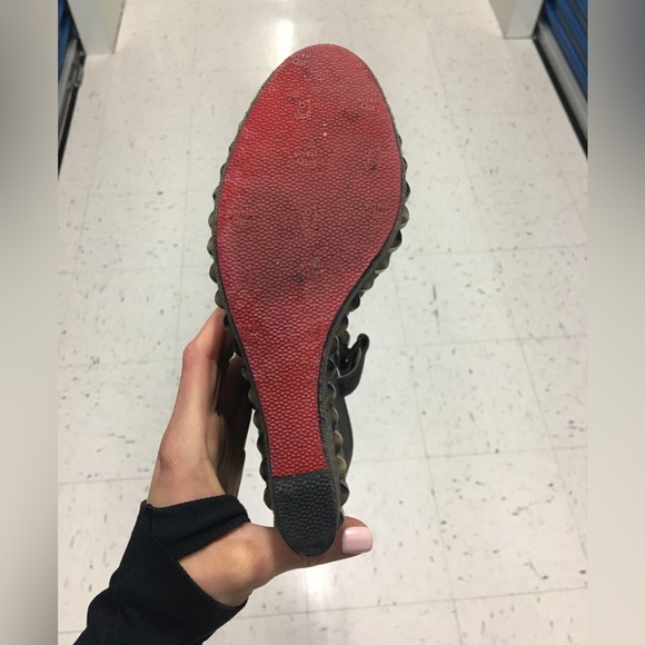 Grey Suede Christian Louboutin Wedge - Picture 7 of 8